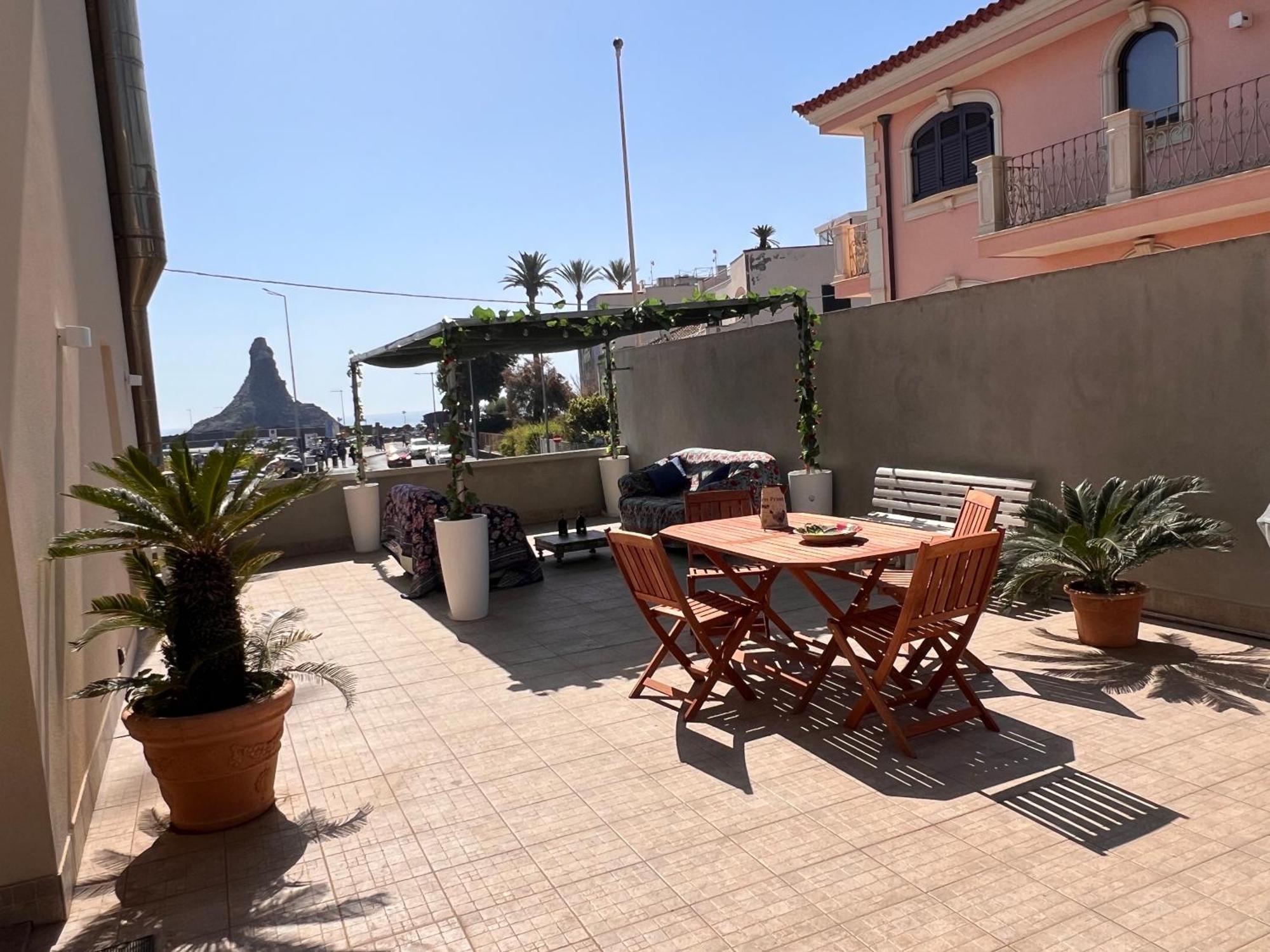 Apartmán Terrazza Faraglioni Aci Trezza Exteriér fotografie